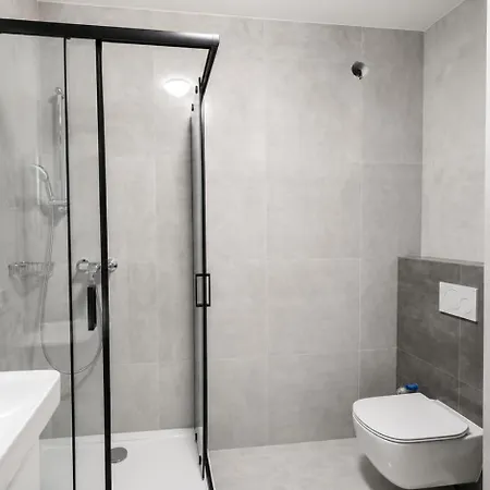 2 With Ac, Vienna Gate 4 Apartamento Bratislava